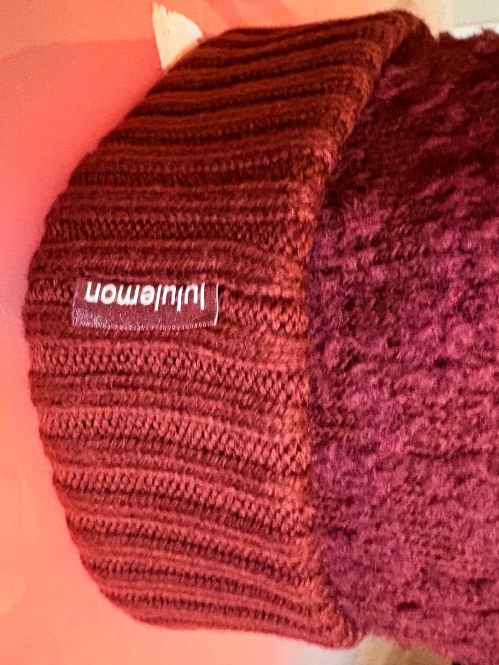 Lululemon Ombre Knit Textured Beanie RDMR Merlot Red One Size NWT